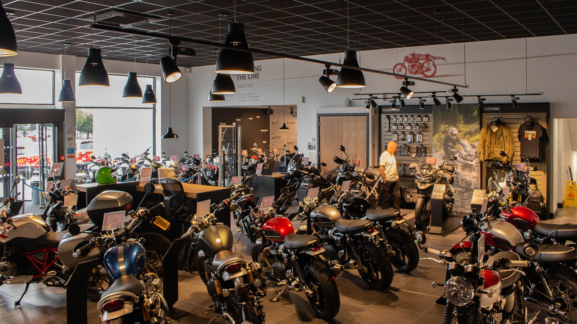 triumph motorcycles chesterfield